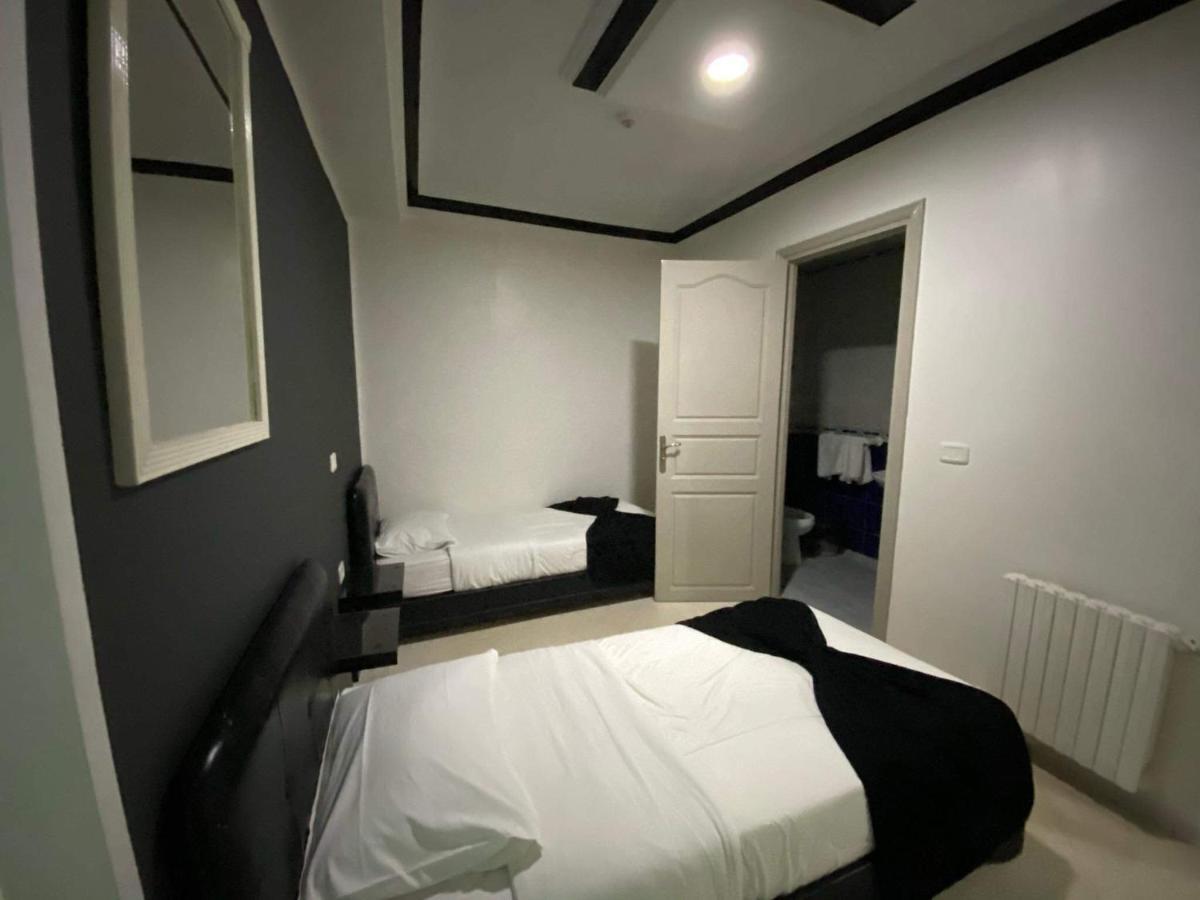 Hotel Le Calife Tunis Exterior photo